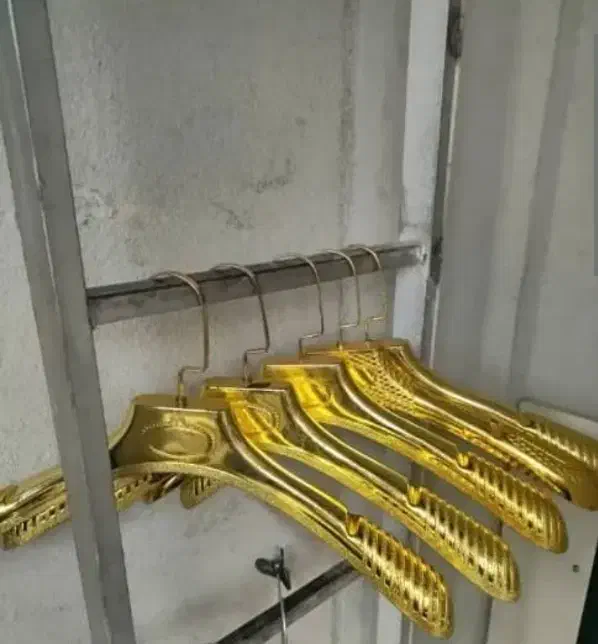 فروش چوب لباسی طلایی اپل دار وارداتی|عمده‌فروشی|بوکان, |دیوار