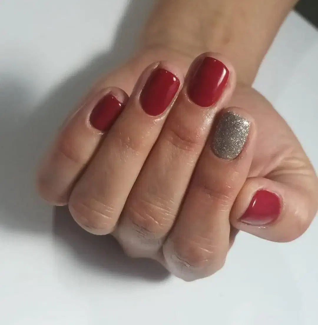 کاشت ناخن|خدمات آرایشگری و زیبایی|شیراز, شیشهگری|دیوار