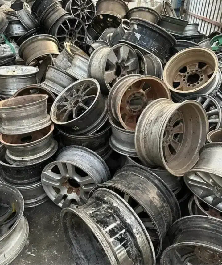 خریدذوب ضایعات مکانیکی سرسیلندر الومینیوم|عمدهفروشی|قم, آذر (نکویی)|دیوار