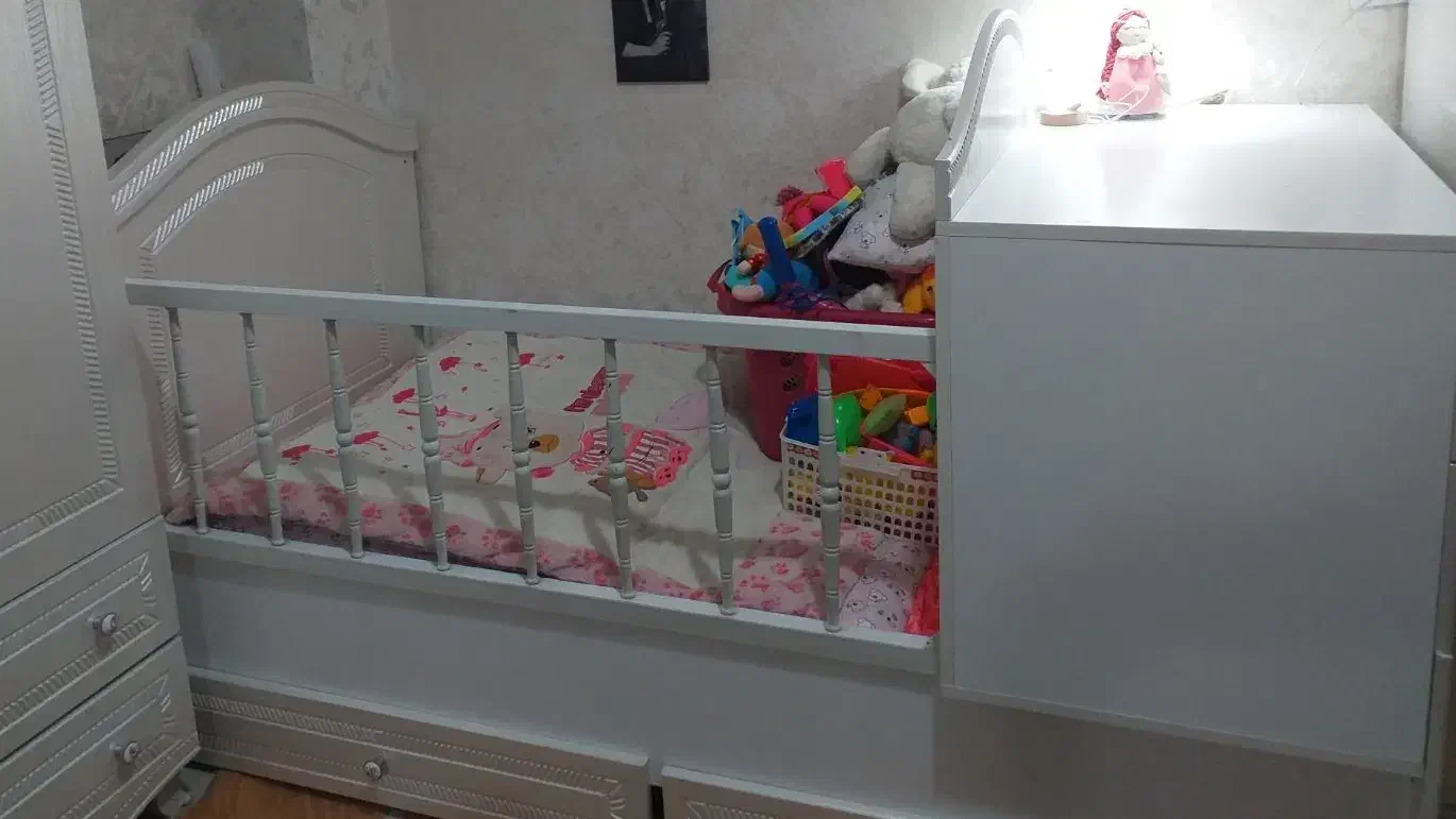 تخت وکمد کودک|اسباب و اثاث بچه|گلستان (تهران), |دیوار