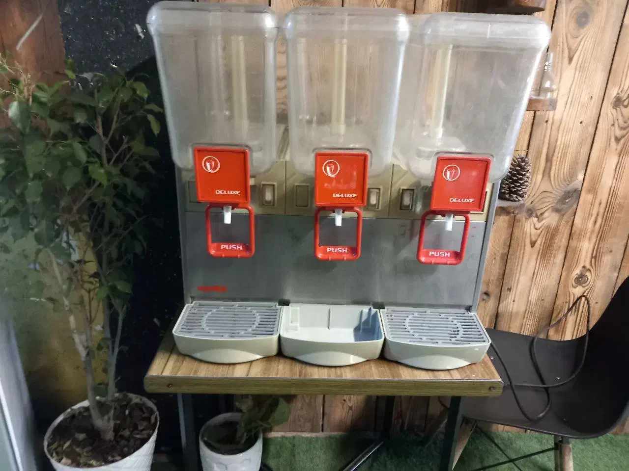 شربت سرد کن اوگولینی ایتالیا|کافی‌شاپ و رستوران|رشت, شهریاران|دیوار