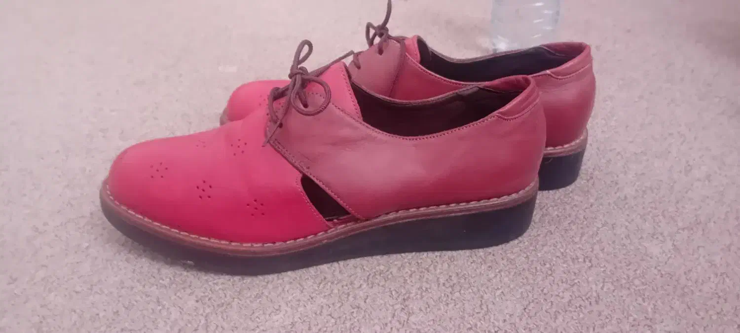 کفش چرم|کیف، کفش، کمربند|فولادشهر, مسکن مهر فولادشهر|دیوار