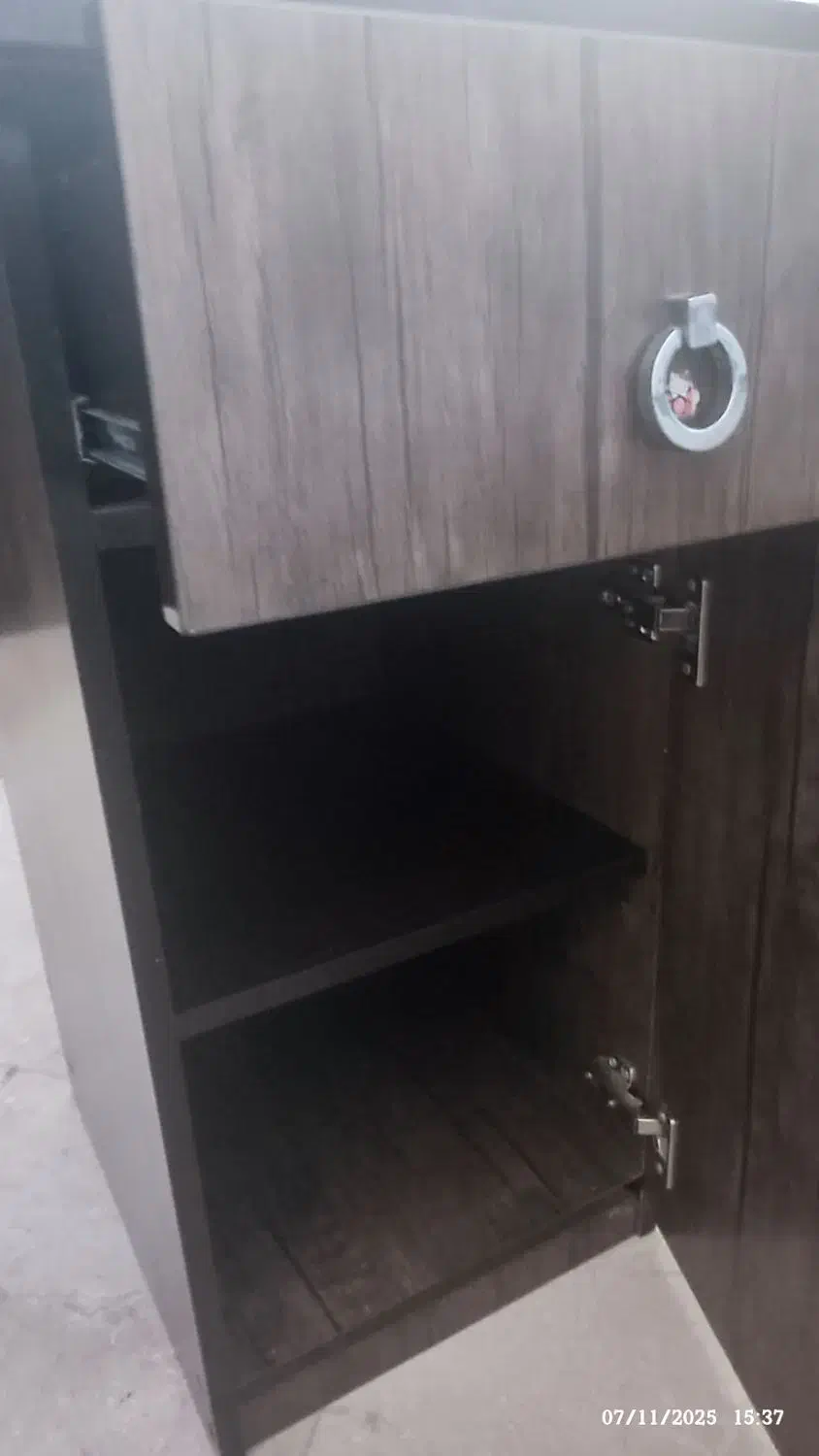 میز تحریر|میز تحریر و کامپیوتر|اسلامشهر, شهرک قائمیه|دیوار