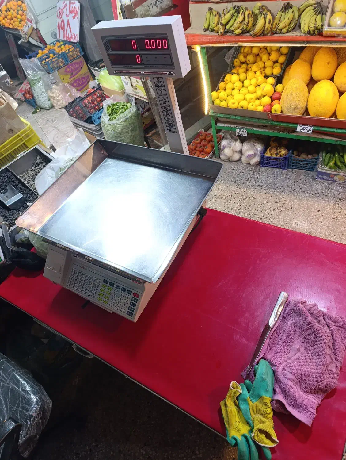 ترازو ۷۰کیلویی محک در حد نو کم کار تمیز|فروشگاه و مغازه|تربت‌حیدریه, طالقانی|دیوار