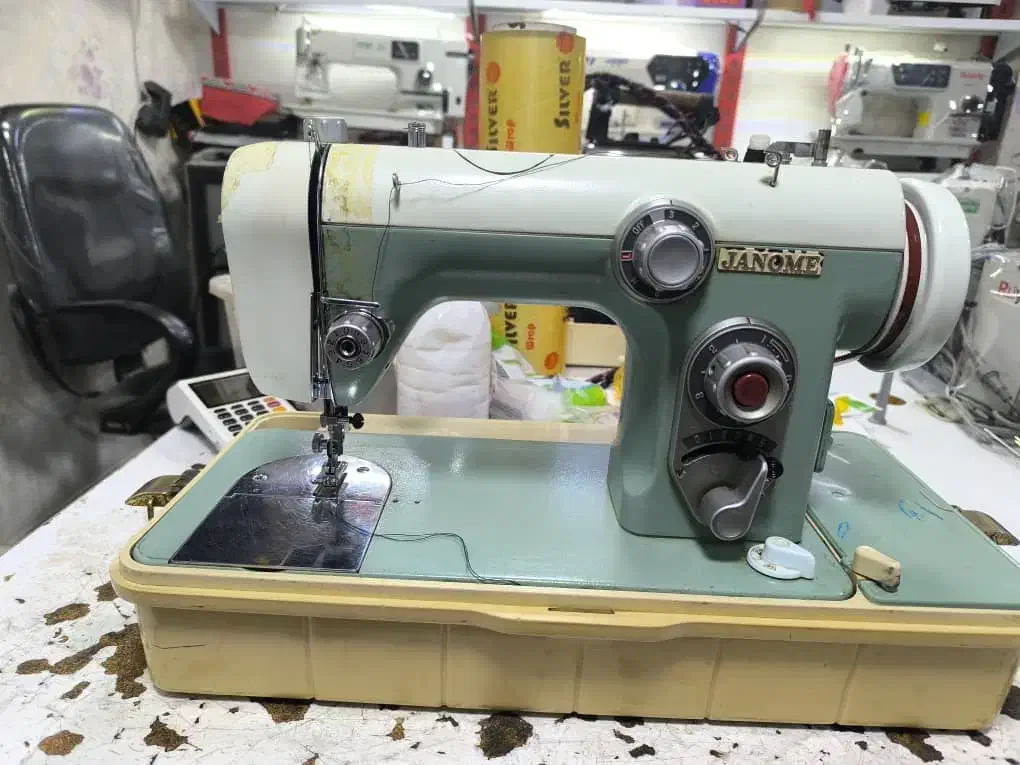 چرخ‌ژانومه‌دست‌دوم|چرخ خیاطی و ریسندگی|میاندوآب, |دیوار