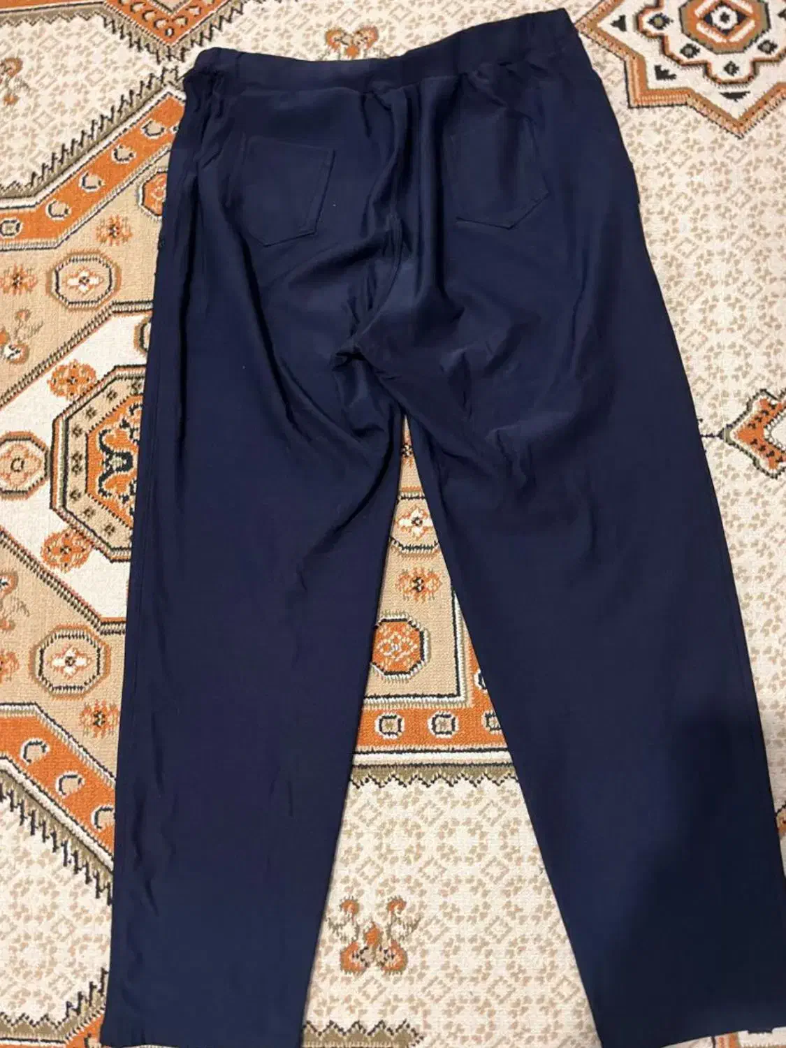 شلوار زنانه|لباس|قدس, شهرقدس|دیوار