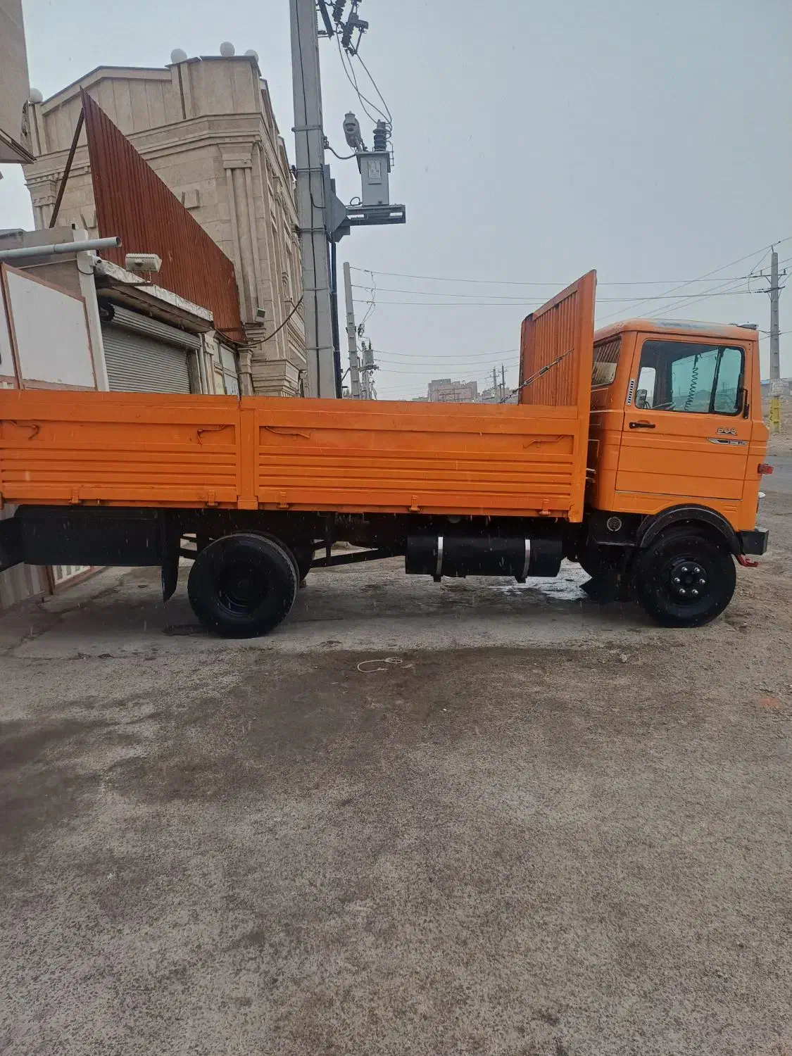 خاور ۶۰۸ مدل ۷۶|خودرو سنگین|قرچک, مهدیه|دیوار