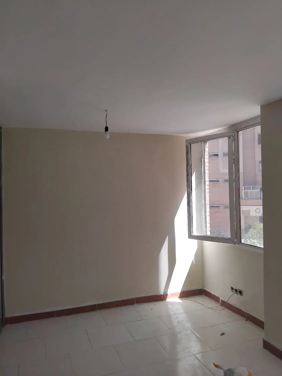 نقاشی ساختمان یک رنگ|خدمات پیشه و مهارت|اصفهان, خانه اصفهان|دیوار