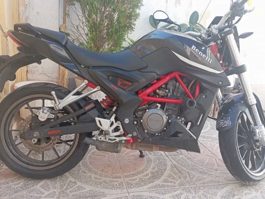 موتور بنلی ۲۵۰ معامله باموتور ۱۲۵و۲۰۰|موتورسیکلت|شیراز, شریفآباد|دیوار