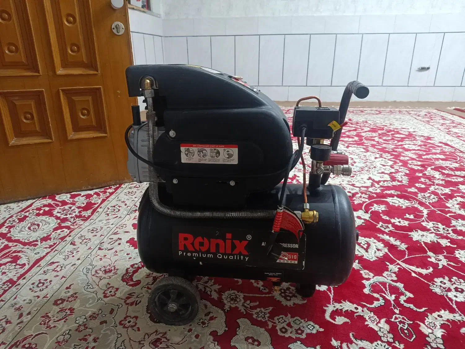 پمپ باد|ابزارآلات|شاهین‌شهر, گرگاب|دیوار