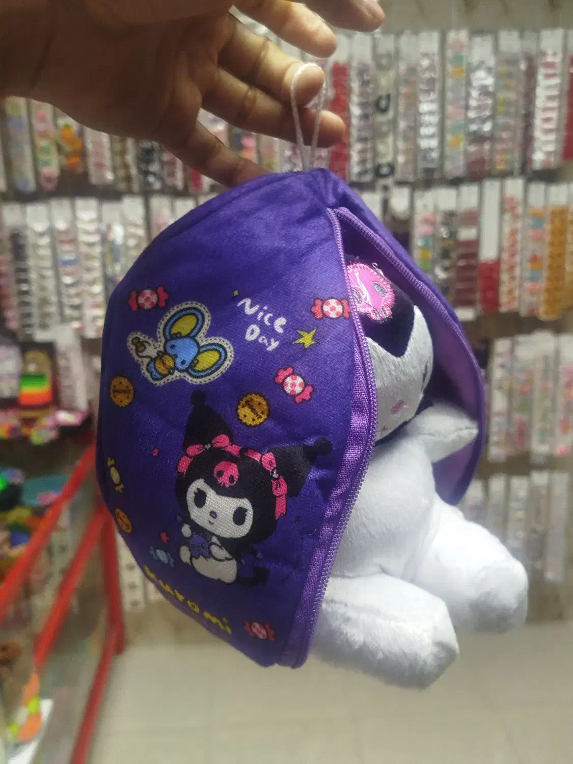 عروسک|اسباب‌بازی بچه|ارومیه, |دیوار