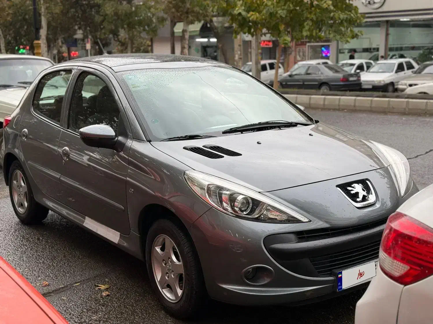 پژو ۲۰۷ سقف پانا|خودرو سواری و وانت|سنندج, |دیوار