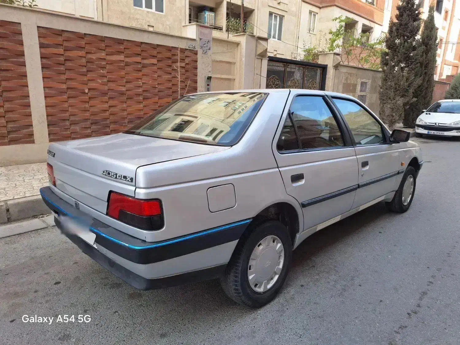 ۴۰۵ مدل ۹۳ بی رنگ سالم|خودرو سواری و وانت|کرج, ساماندهی|دیوار