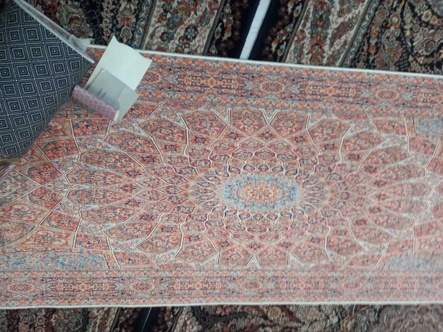 فرشینه ۲ جفت کناره|فرش|تهران, صد دستگاه|دیوار