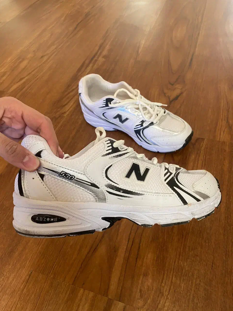 کفش نیو بالانس سفید|کیف، کفش، کمربند|ساری, |دیوار