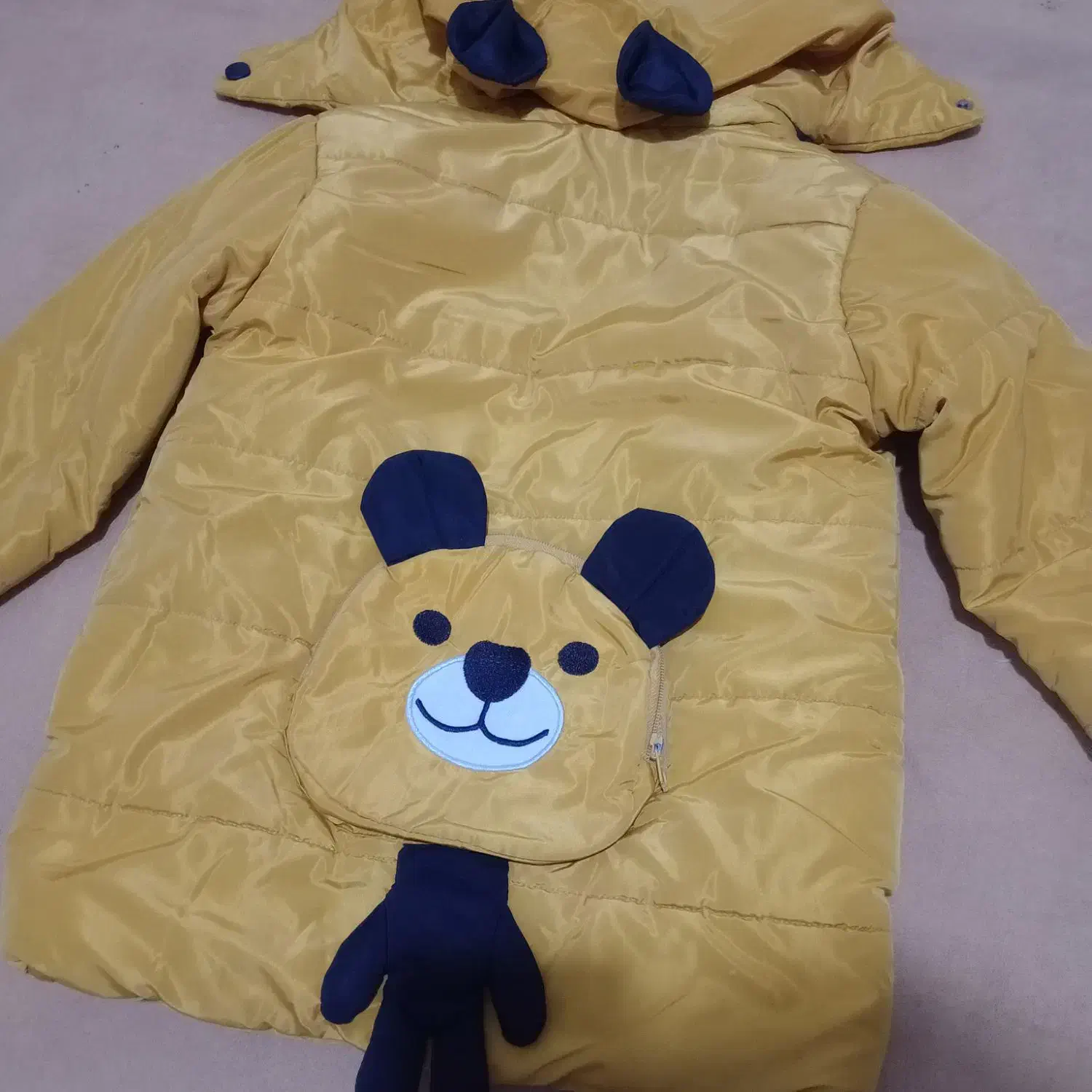 کابشن بچگانه|کفش و لباس بچه|طرقبه, |دیوار