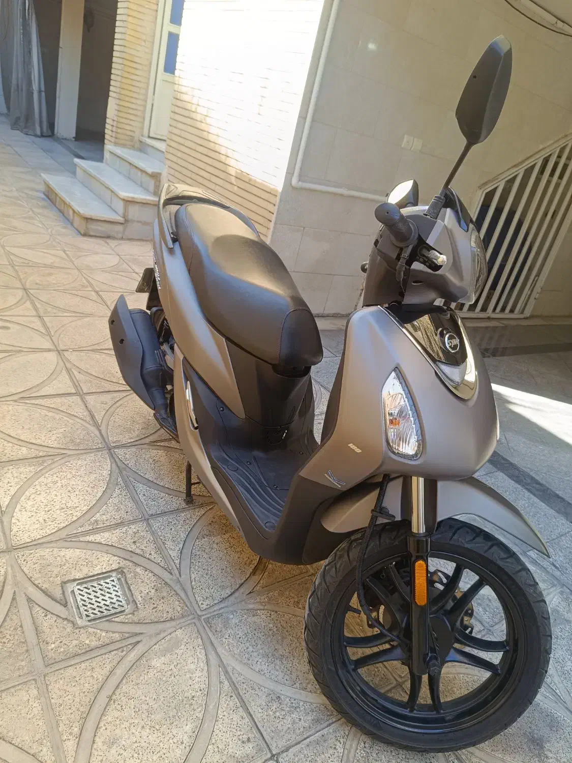 sf180 1403 در حد صفر بدون خط و خش|موتورسیکلت|ری, فیروزآبادی|دیوار