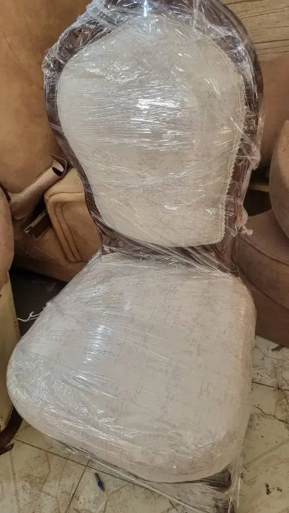 مبلمان نه نفره و میز غذاخوری|مبلمان خانگی و میز عسلی|فلاورجان, |دیوار