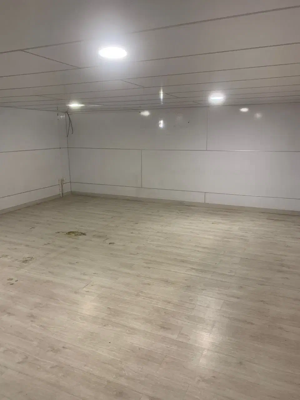 اجاره تجاری مناسب نمایشگاه و انبار|اجارهٔ دفتر صنعتی، کشاورزی، تجاری|اصفهان, نصرآباد|دیوار