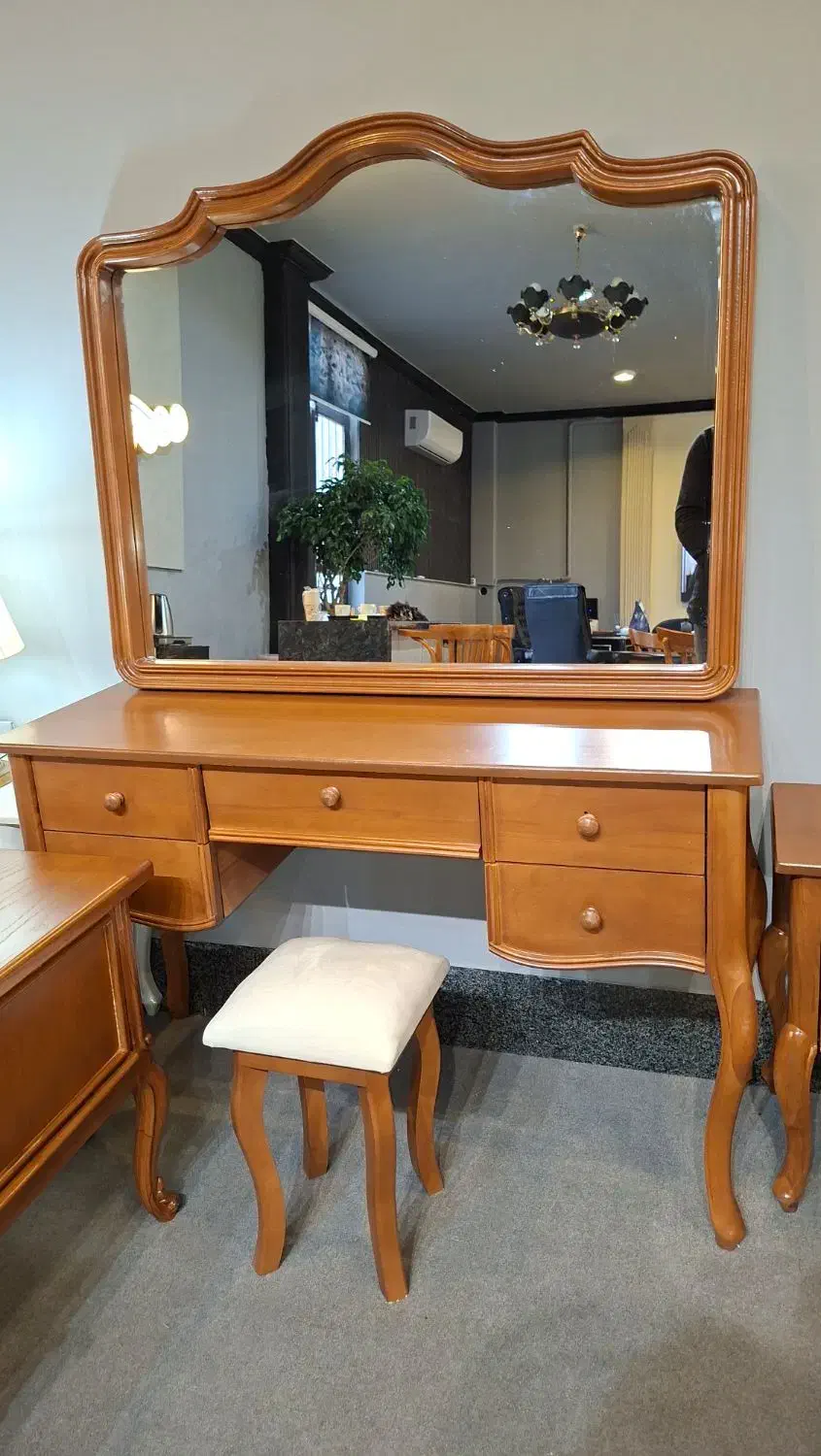 سرویس خواب ابزاری فرانسوی|تخت و سرویس خواب|شاندیز, |دیوار