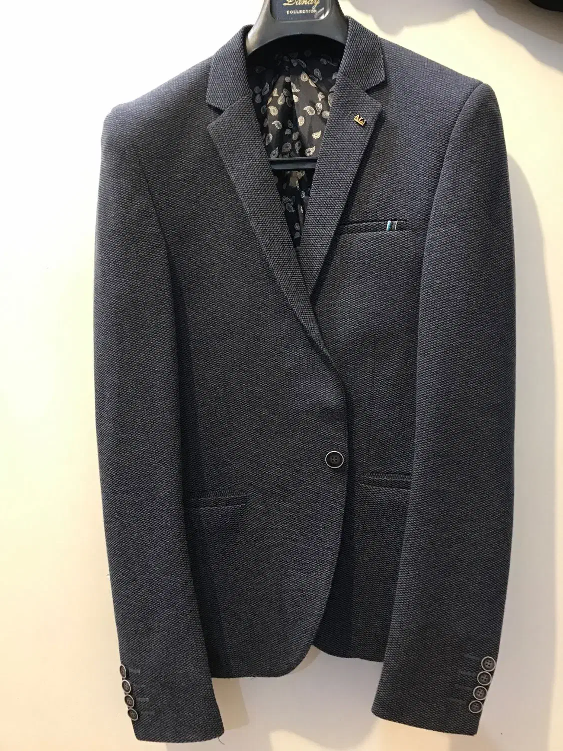 لباس|لباس|فارسان, |دیوار