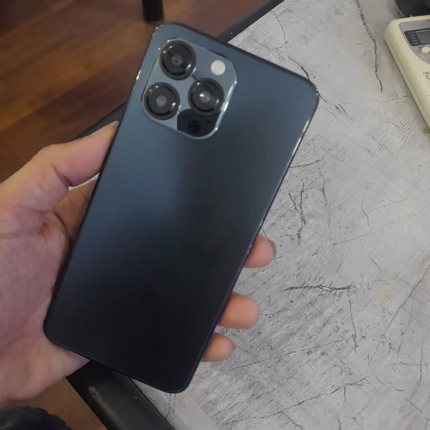 گوشی کپی (طرح آیفون ۱۴ پرومکس)|موبایل|بندر انزلی, امامزاده|دیوار