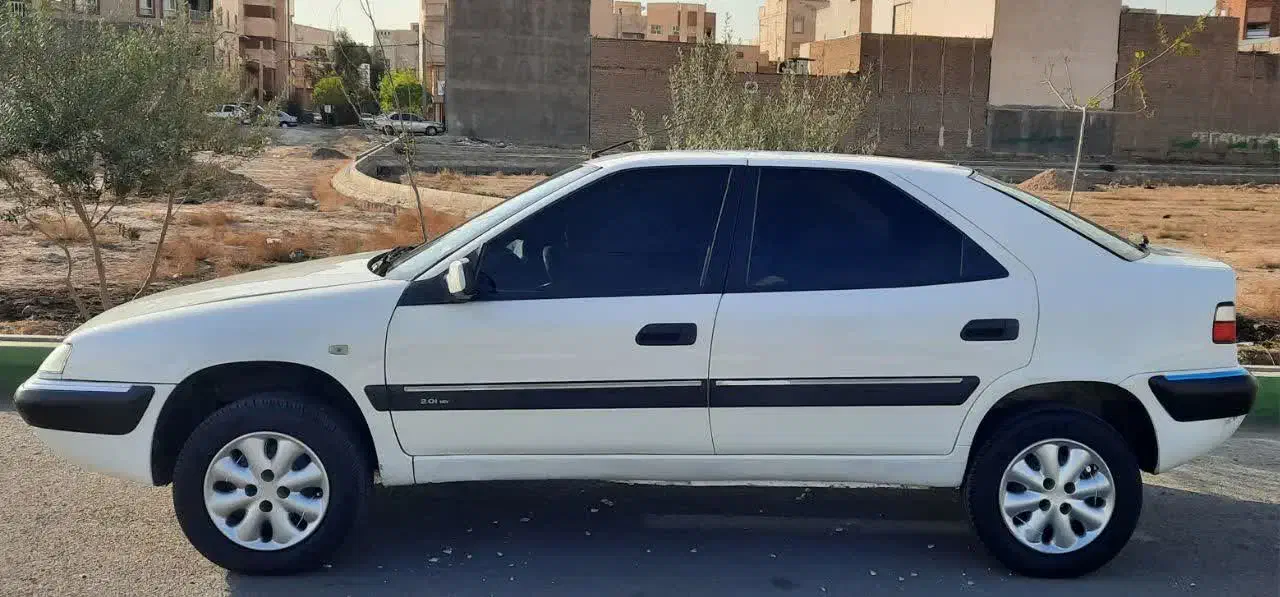 زانتیا۲۰۰۰ مدل ۸۵|خودرو سواری و وانت|قم, پردیسان|دیوار