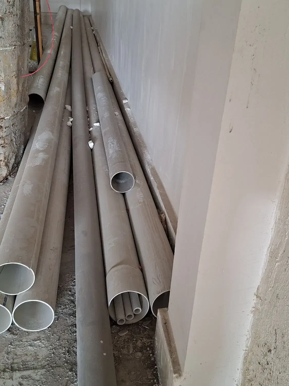 فرغون گاری بشکه سیمان لوله پلیکا|مصالح و تجهیزات ساختمان|اهواز, شهرک رزمندگان|دیوار