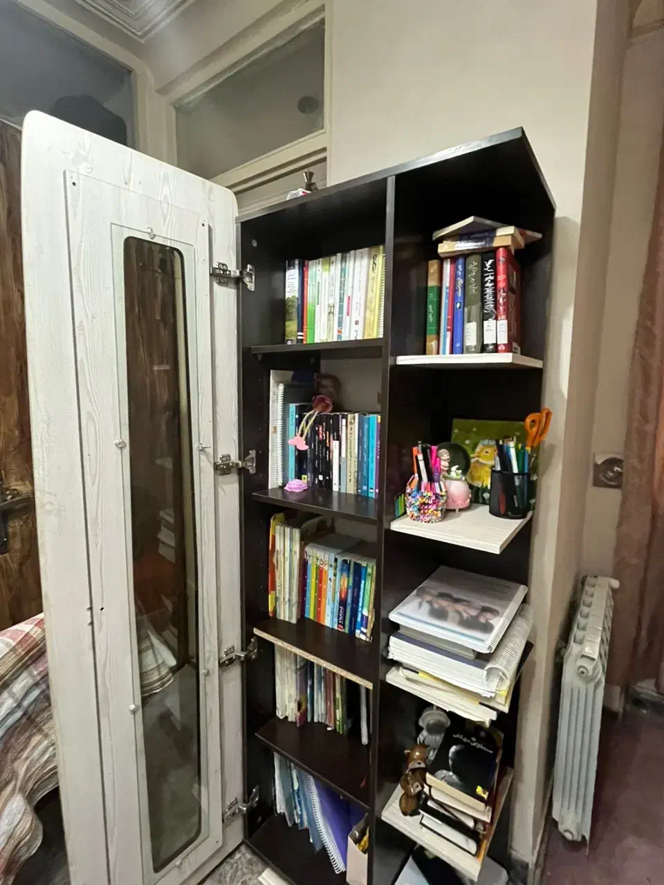 کتابخانه مدرن و جادار در حد نو کاملا جادار ارزان|کتابخانه، شلف، قفسه‌های دیواری|بابل, |دیوار
