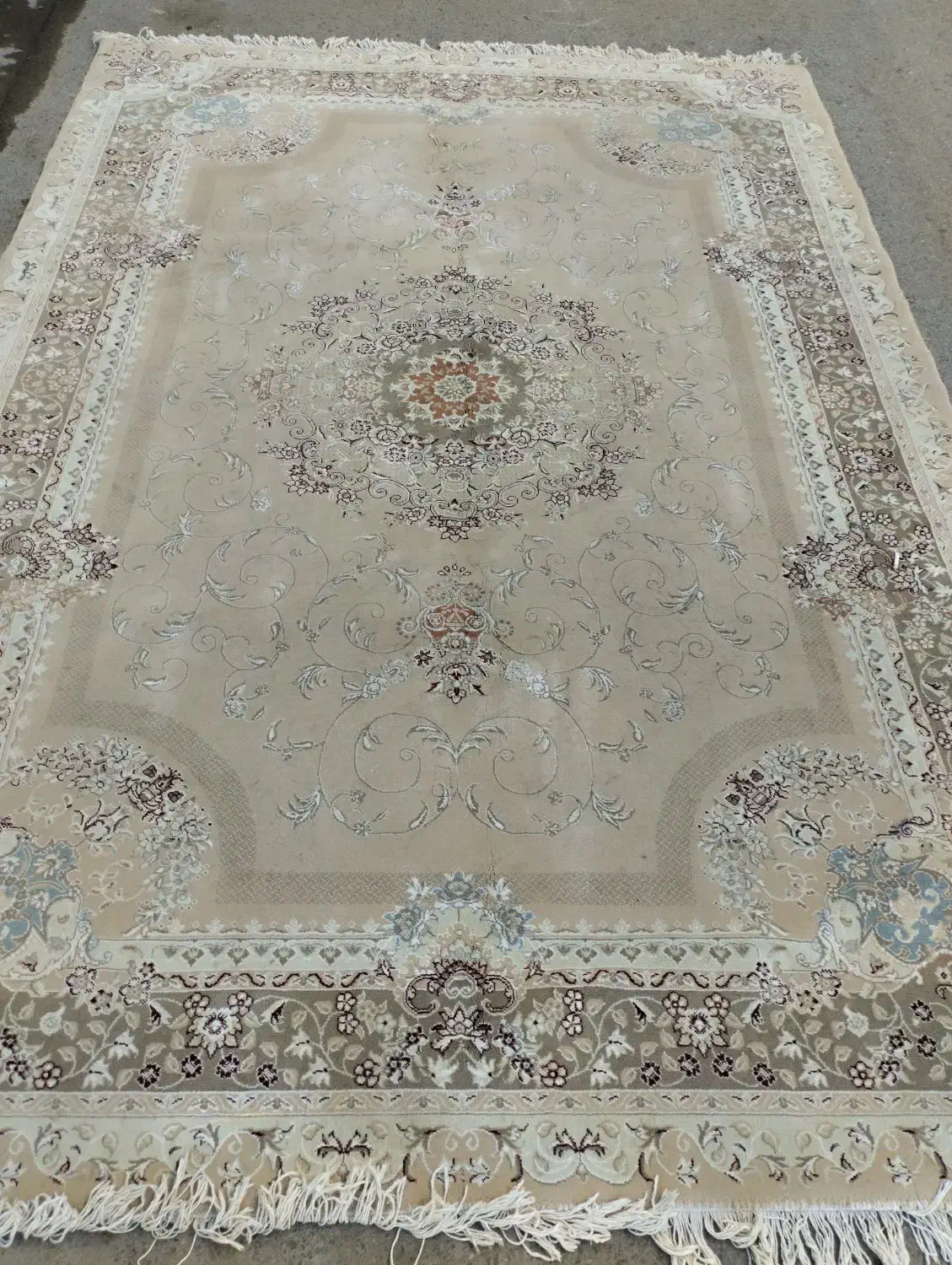 ویک عدد ۶متری تمام نخ|فرش|مشهد, شهید قربانی|دیوار