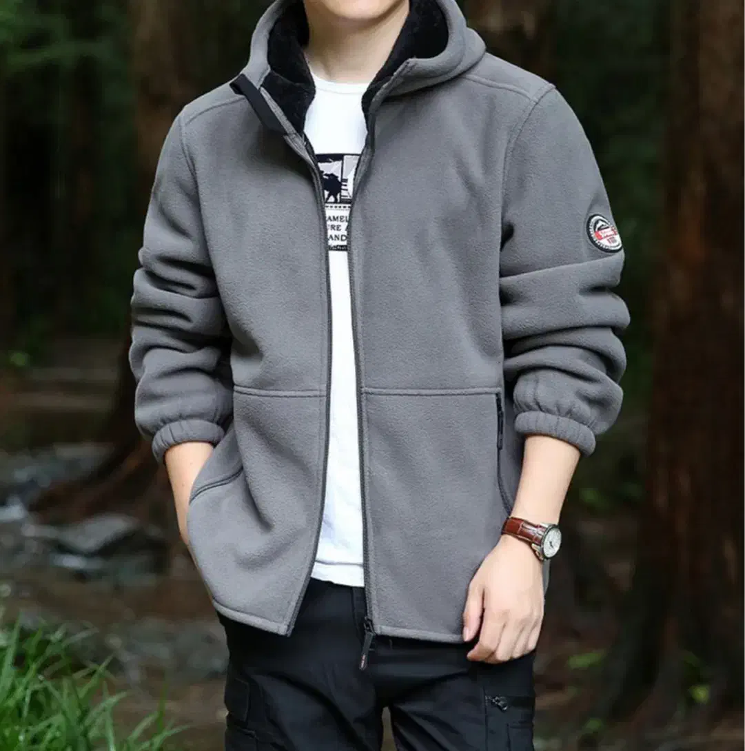 فروشنده لباس مردانه|استخدام بازاریابی و فروش|تبریز, |دیوار