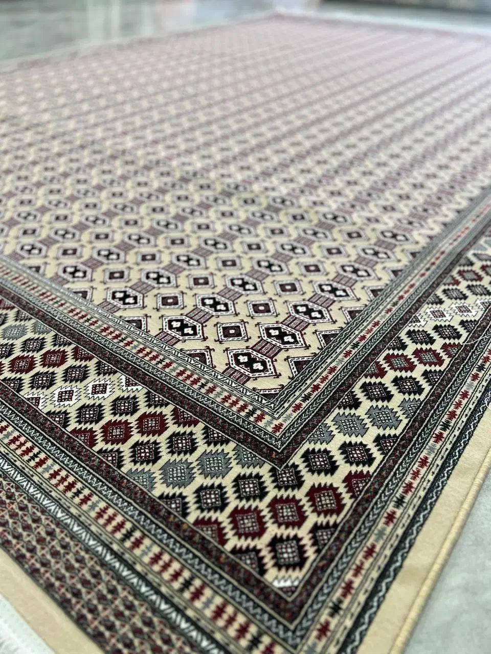 تولید کننده تخصصی فرش۱۲۰۰شانه ترکمن در کاشان|فرش|کاشان, مزرعه نو|دیوار