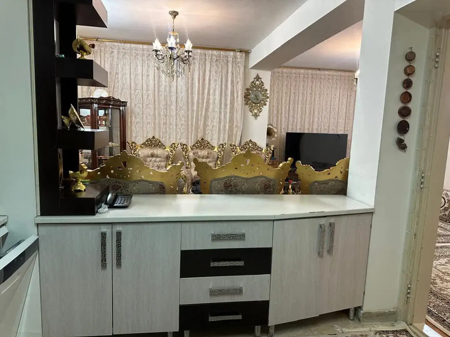 کابینت ام دی اف داخل فلز|کتابخانه، شلف، قفسههای دیواری|مهاجران, |دیوار