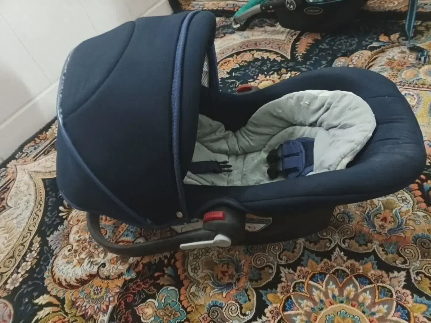 سیسمونی ها ۸۰۰ و سینک ظرفشویی|اسباب و اثاث بچه|قم, قلعه کامکار|دیوار