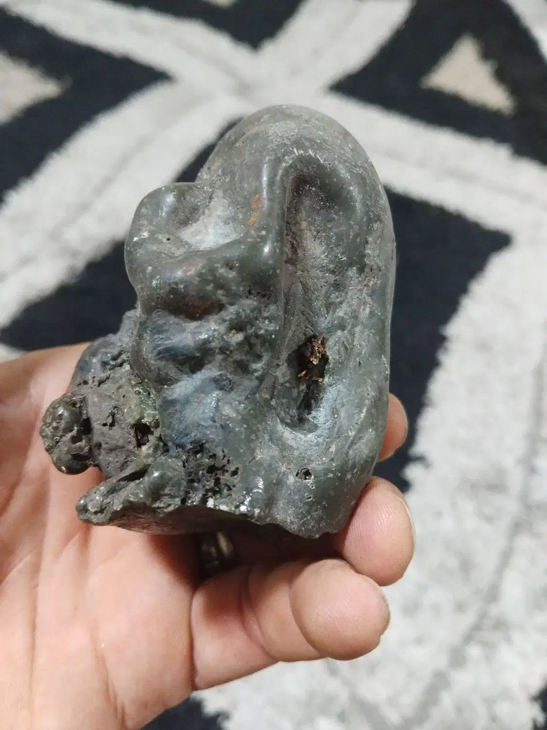 شهابسنگ با خواص ویژه|جواهرات|آستانه سرا, |دیوار