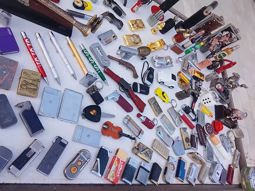 ۲۲۰ عدد فندک کلکیسونی|کلکسیون و سرگرمی|سیرجان, |دیوار