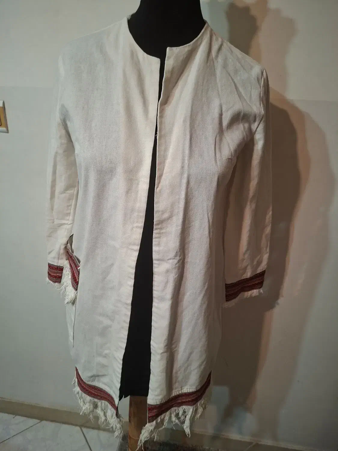 تعداد زیادی لباس و مانتو|لباس|شیراز, چنچنه|دیوار