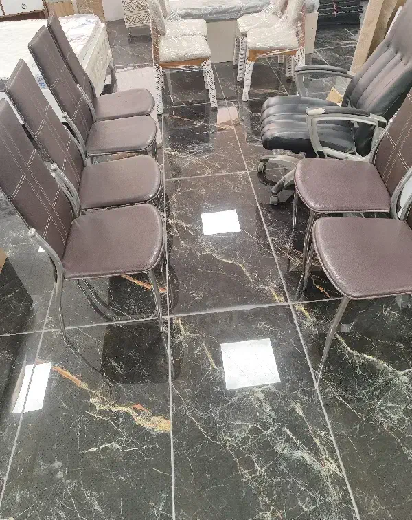 صندلی چرم با کیفیت و با قیمت مناسب|صندلی و نیمکت|رشت, دیانتی|دیوار