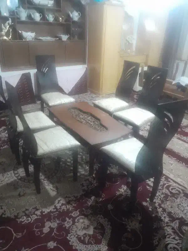 صندلی و میز|میز و صندلی غذاخوری|بیرجند, |دیوار