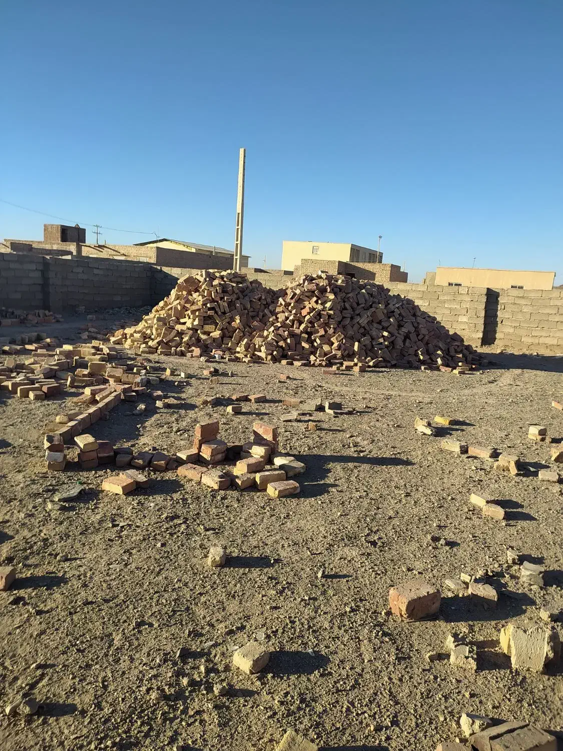 زمین شهرک سرجنگل 600متر|فروش زمین و ملک کلنگی|کورین, |دیوار