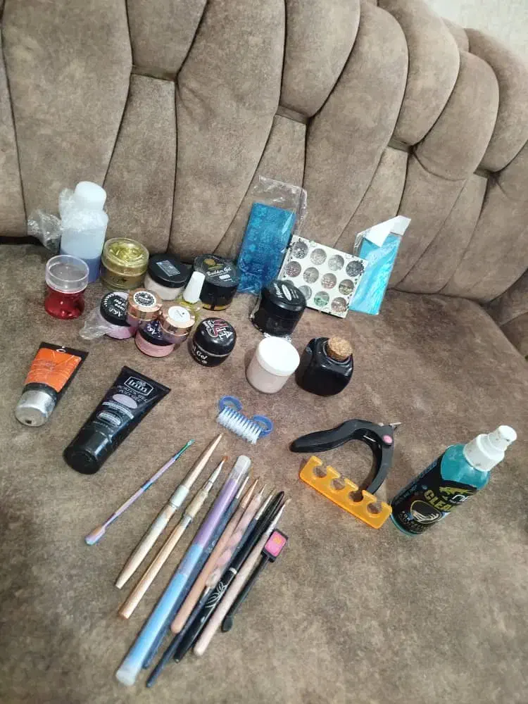 لوازم کاشت ناخن|آرایشی، بهداشتی، درمانی|سنندج, |دیوار