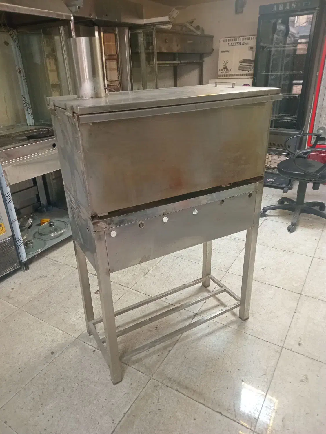 سماورپایه دار۱۰۰لیتری درحدنو|کافی‌شاپ و رستوران|تهران, تهرانسر غربی|دیوار