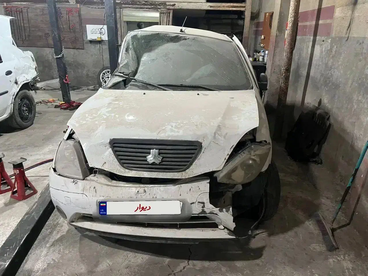 تیبا تصادفی مدل ۹۷ سفید|خودرو سواری و وانت|بابل, |دیوار