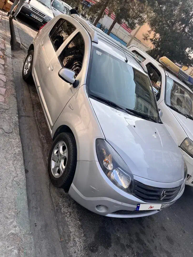 ساندرو اتومات مدل ۱۳۹۶ قسطی|خودرو سواری و وانت|تهران, فردوس|دیوار