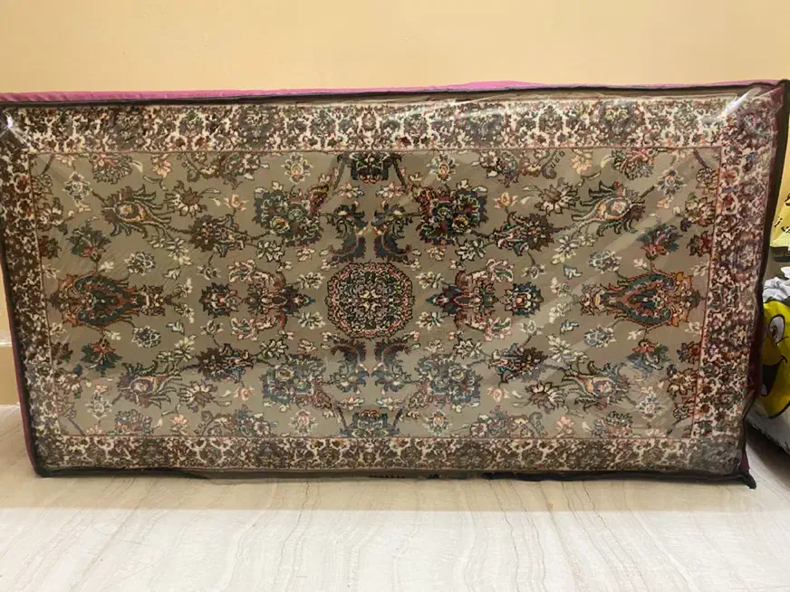 یک جفت پشتی|پشتی|ری, فیروزآبادی|دیوار