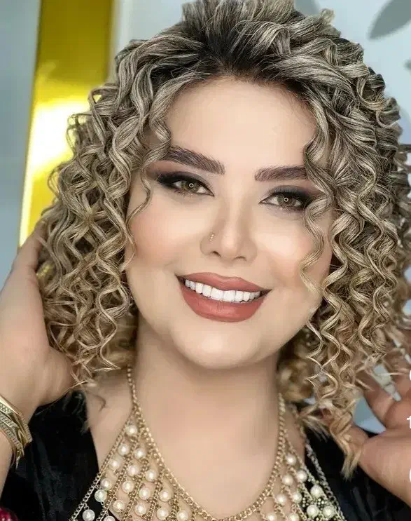 میکاپ شنیون زلف محلی|خدمات آرایشگری و زیبایی|صدرا-فارس, فاز ۱|دیوار