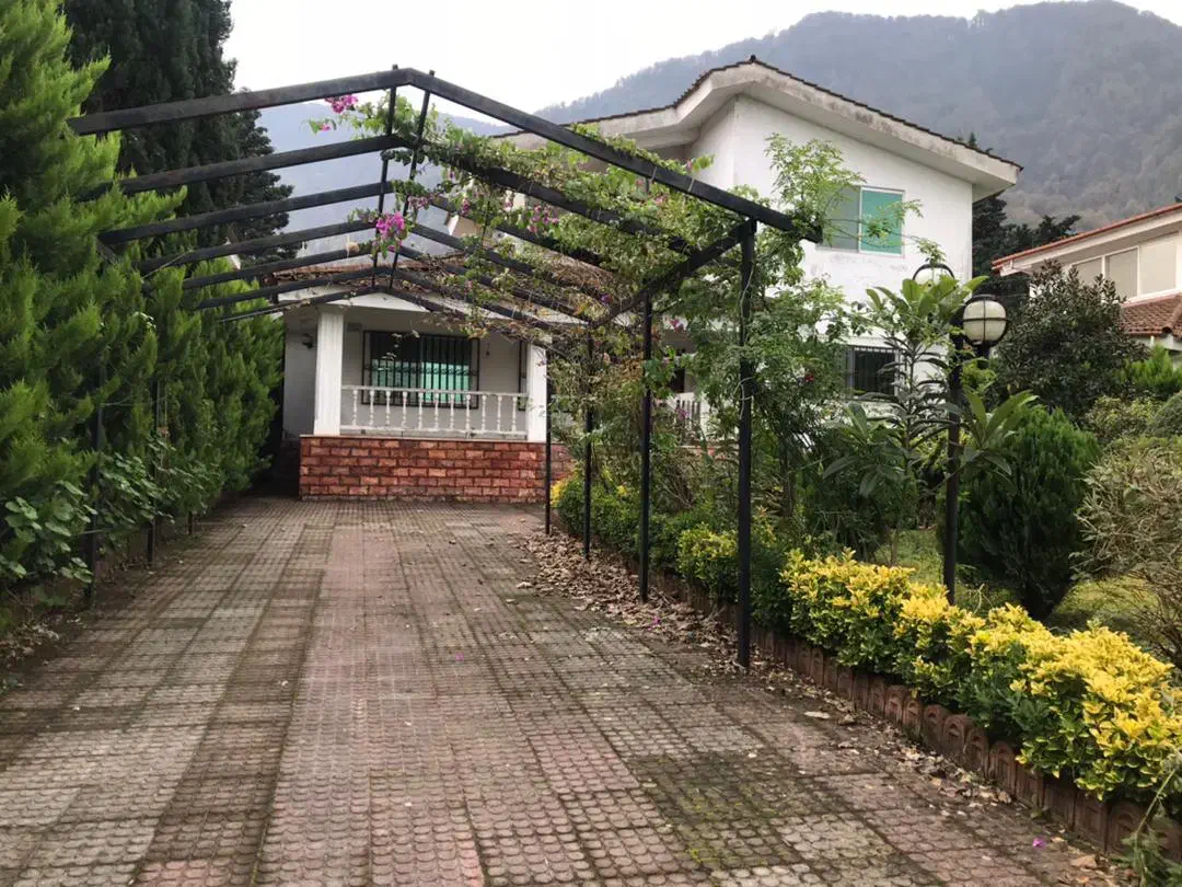 ویلا شهرکی قیمت مناسب|فروش خانه و ویلا|نوشهر, |دیوار