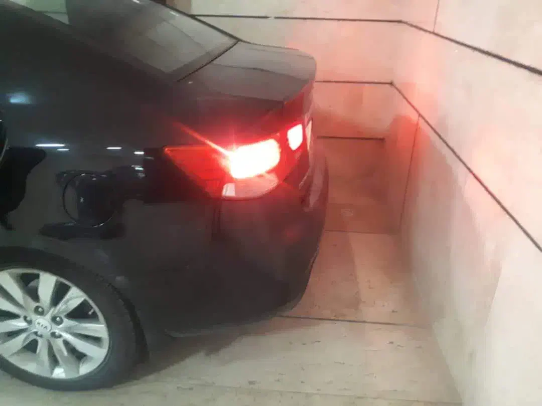 فروش ومعاوضه|خودرو سواری و وانت|اصفهان, آبشار|دیوار