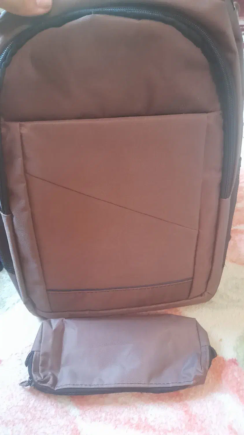 کیف مدرسه نو|لوازم التحریر|شیراز, لب آب|دیوار