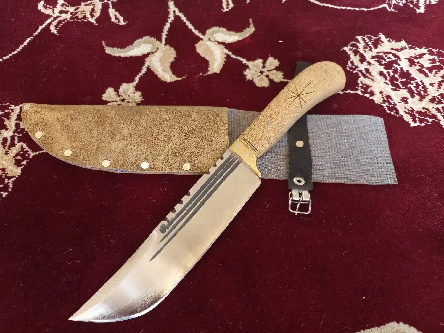 چاقو|کوهنوردی و کمپینگ|نجفآباد, ویلاشهر|دیوار